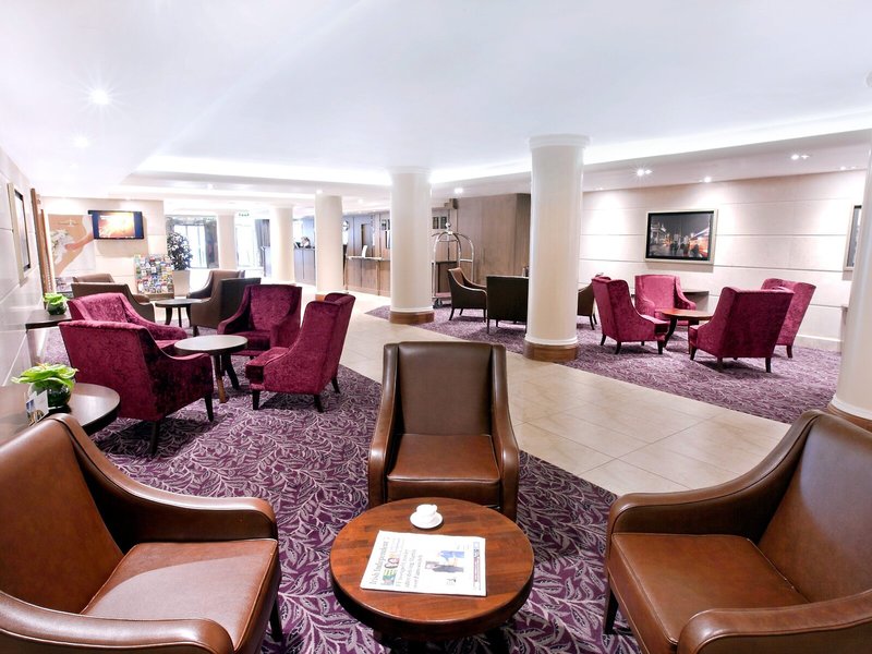 Academy Plaza Hotel 5
