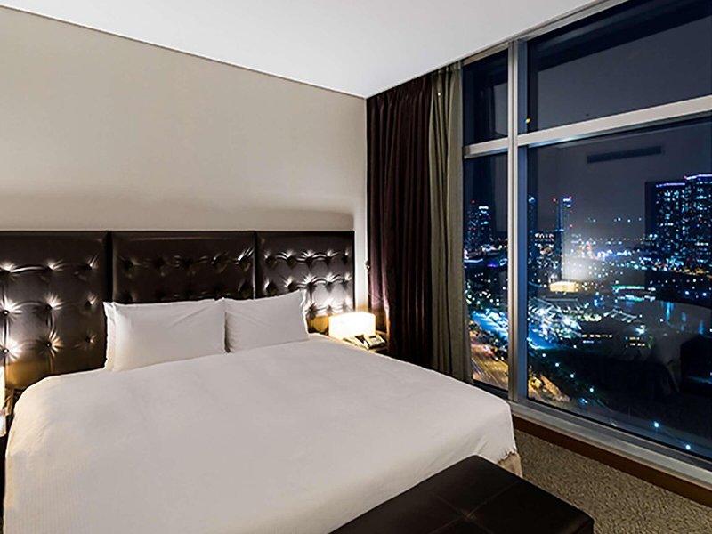 ORAKAI Songdo Park Hotel 42 - Room Example