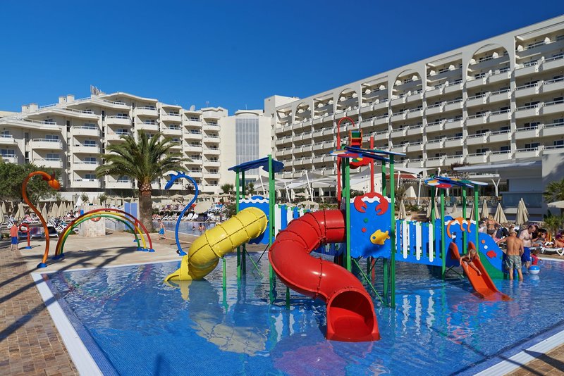 TUI FAMILY LIFE Coma Gran  17