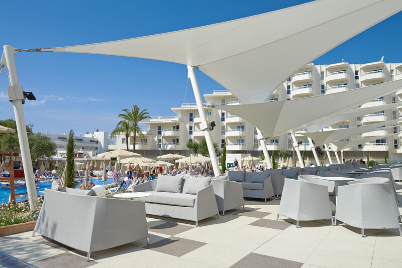 TUI FAMILY LIFE Coma Gran  8