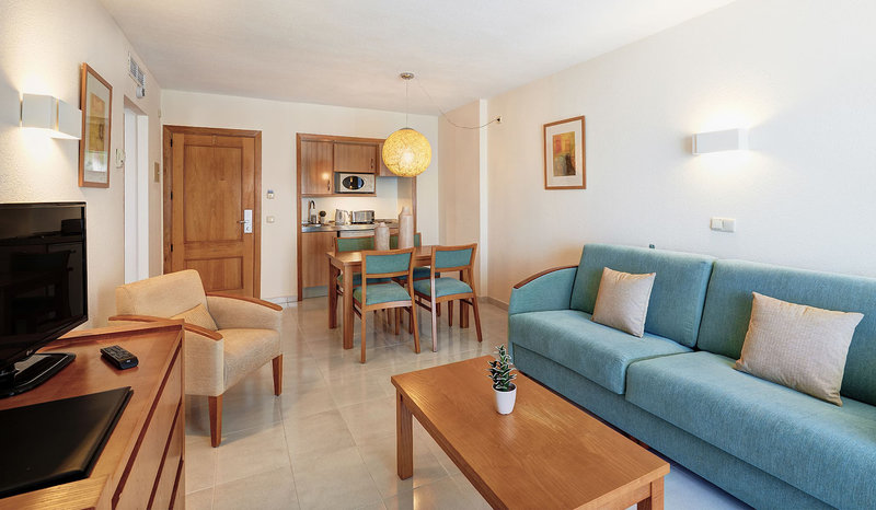 Hipotels Coma Gran 47