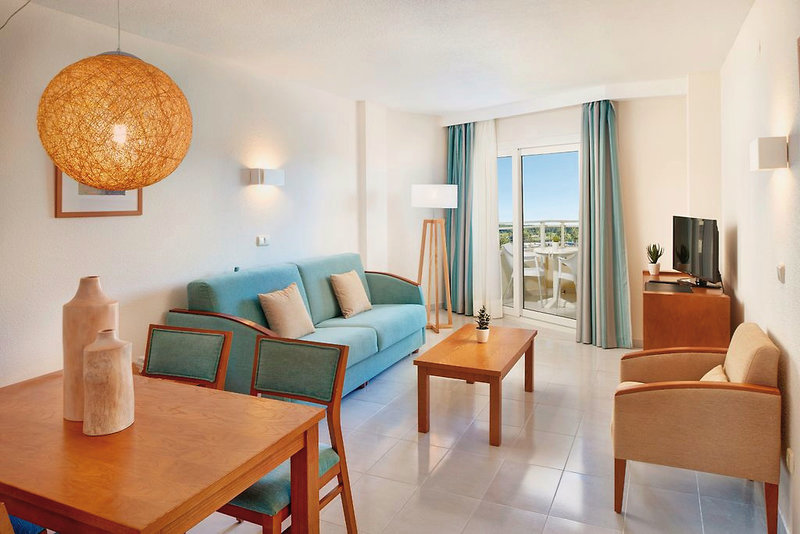 TUI FAMILY LIFE Coma Gran 7 - Room Example