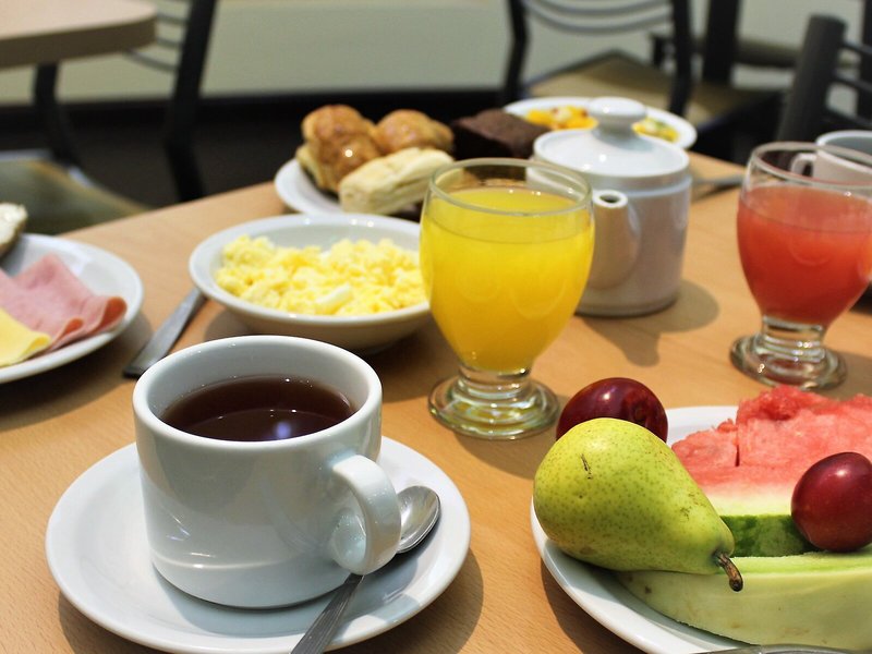 8 de Octubre 4 - Restaurant