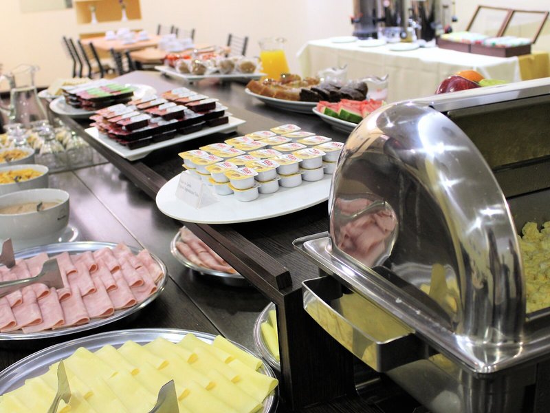 8 de Octubre 11 - Restaurant