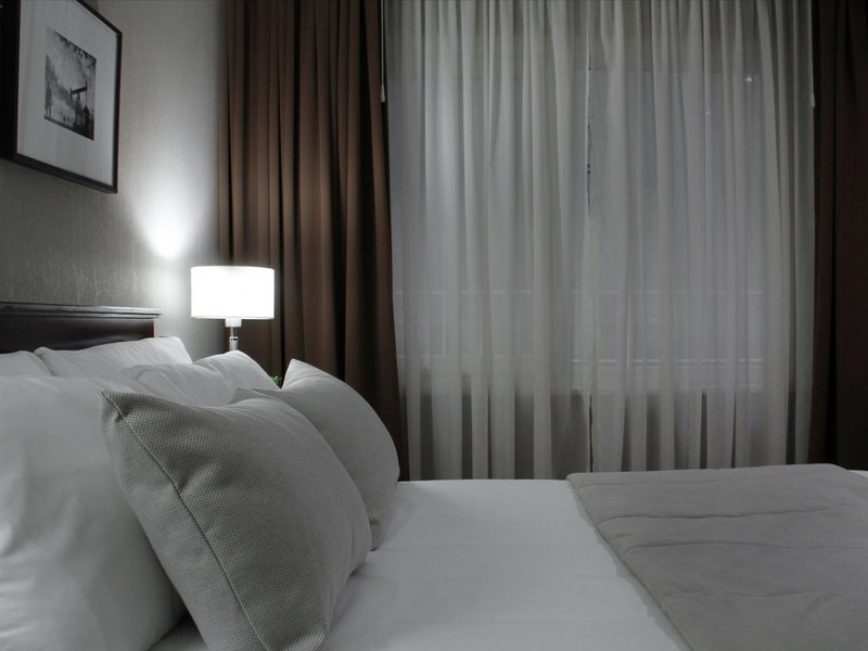 8 de Octubre 14 - Room Example