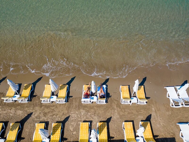 Side Beach Club 13