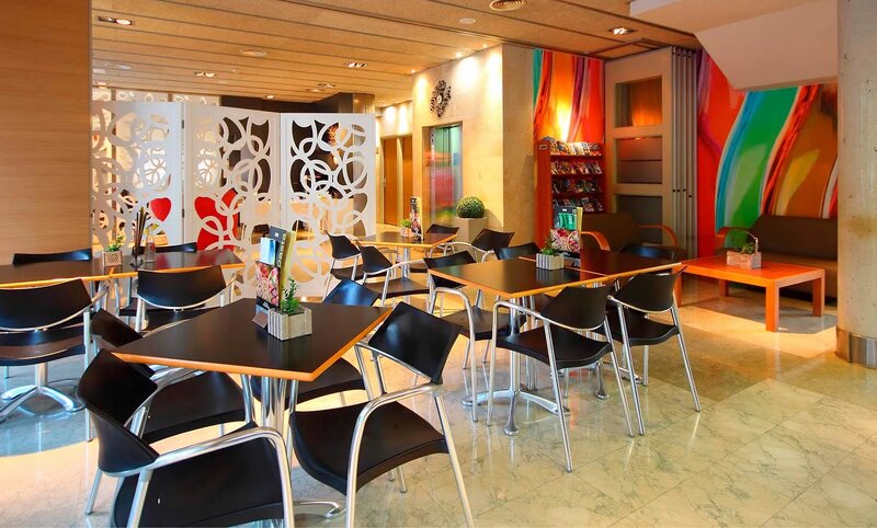 AQUA Nostre Mar Apartaments 5