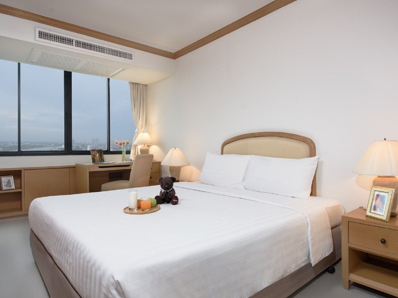 Riverine Place Hotel and Residence 35