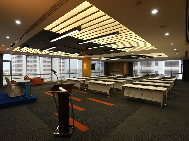 Riverine Place Hotel and Residence 50