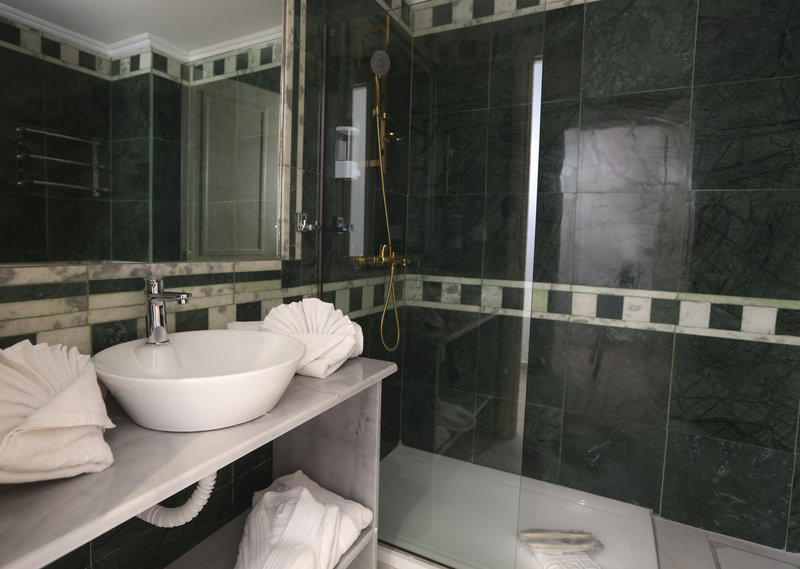 Cavomarina Beach Hotel 6