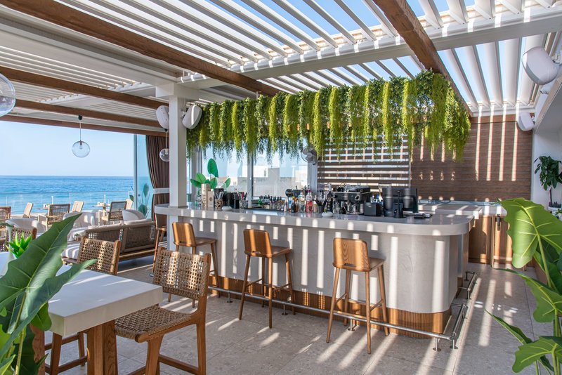 Sirines Luxury Boutique & Spa 8