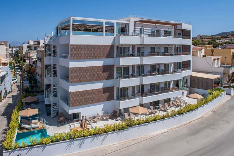 Daisy 11 - Exterior