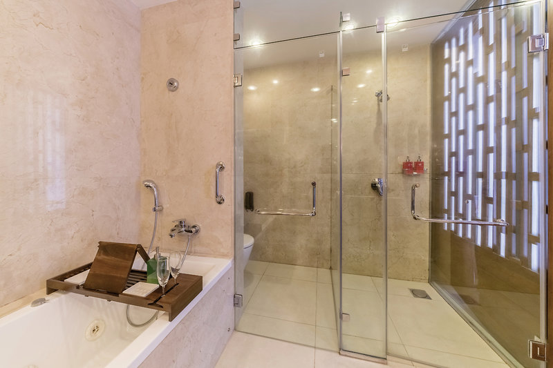 The Blue Water Hotel 21