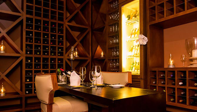 The Blue Water Hotel 6