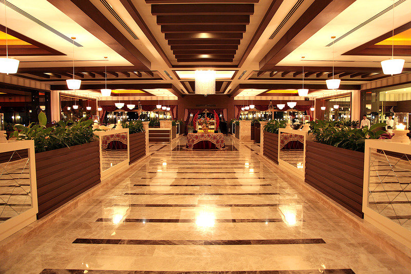 Cratos Premium Hotel & Casino 2
