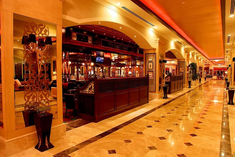 Cratos Premium Hotel & Casino 11