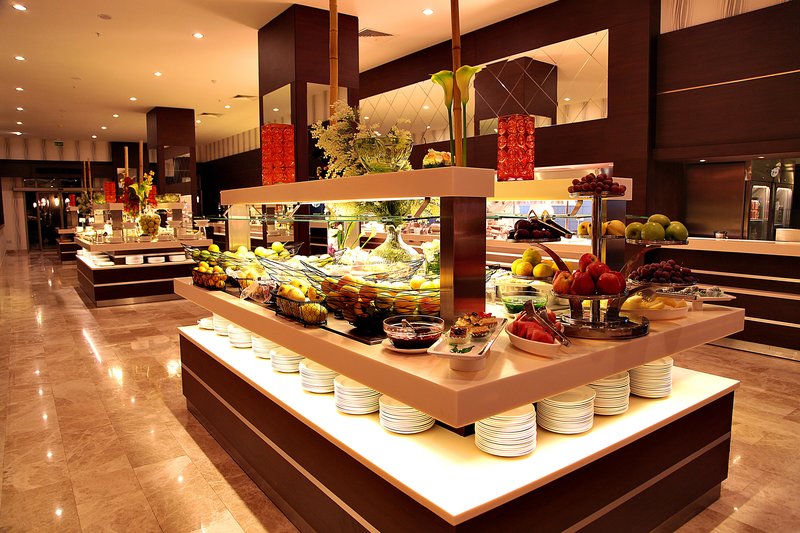 Cratos Premium Hotel & Casino 12