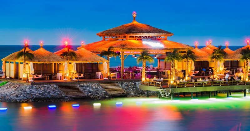 Cratos Premium Hotel & Casino 19