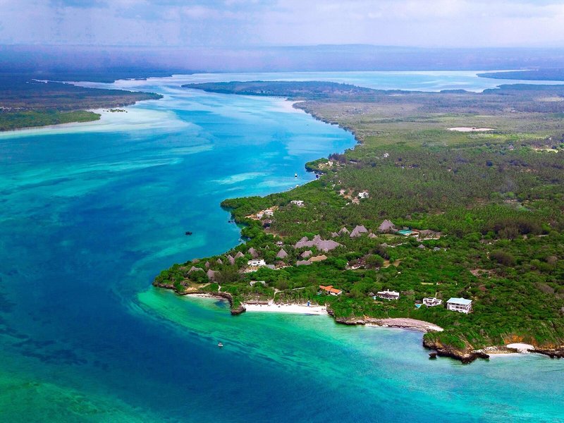 Temple Point Resort 4