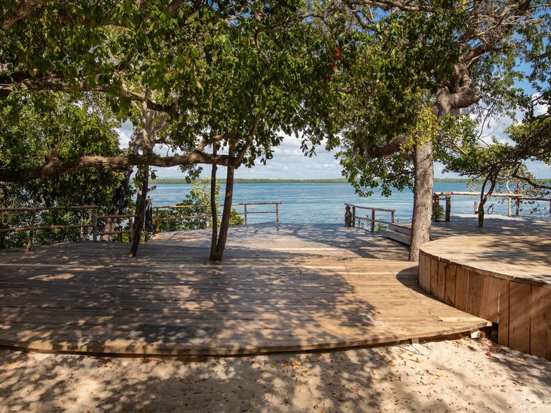 Temple Point Resort 18