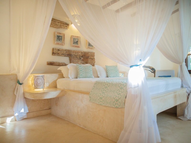 Temple Point Resort 29