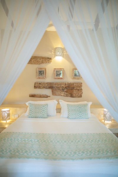 Temple Point Resort 39