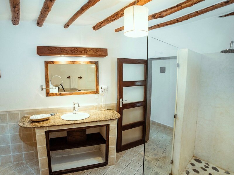 Temple Point Resort 41