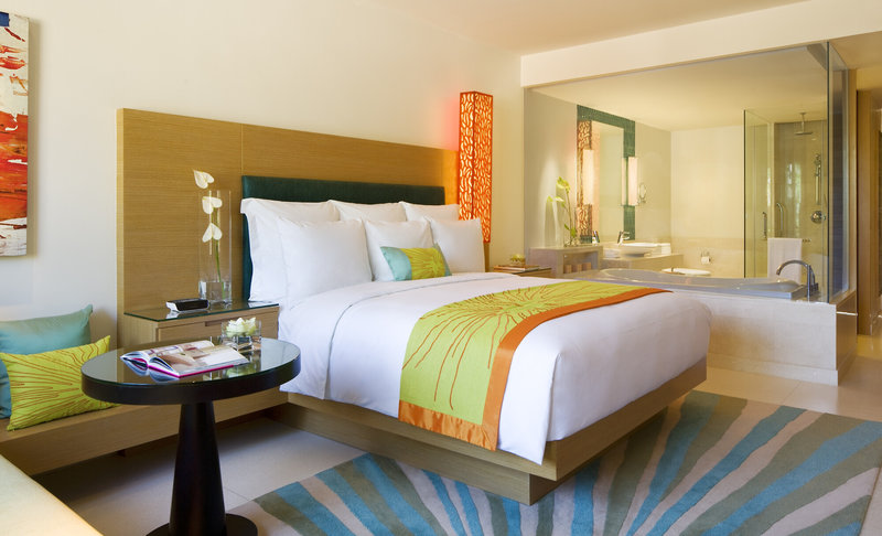 Renaissance Phuket Resort & Spa 7