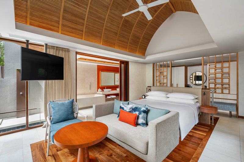 Renaissance Phuket Resort & Spa 8