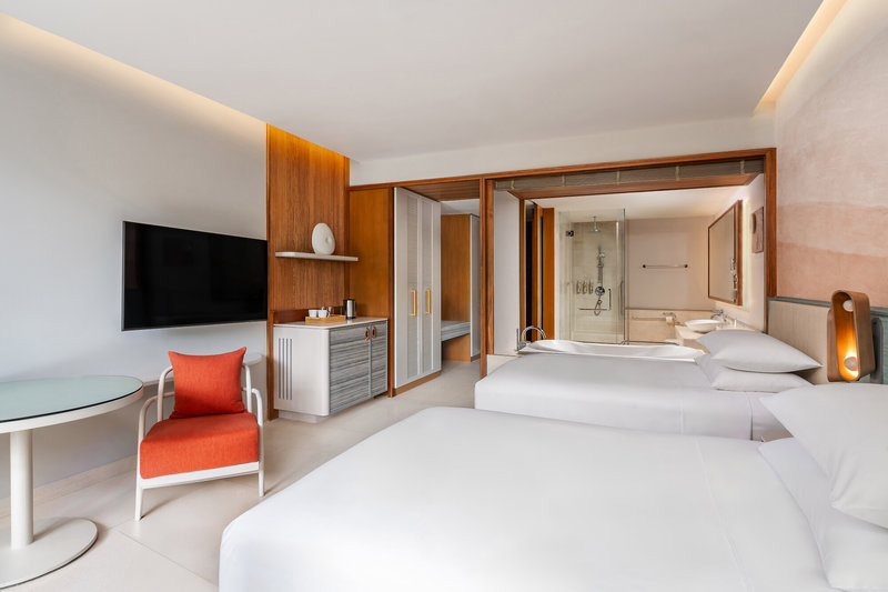 Renaissance Phuket Resort & Spa 9