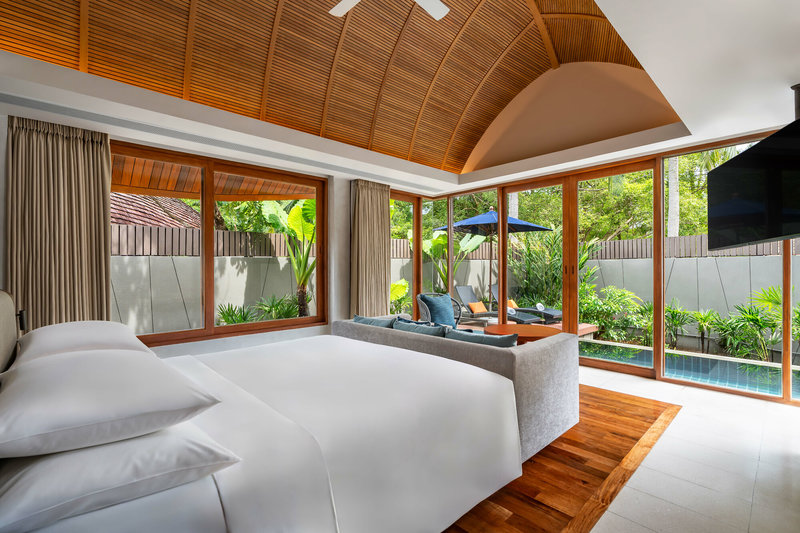 Renaissance Phuket Resort & Spa 10