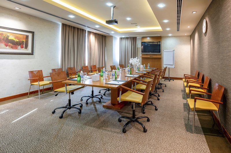 Montreal Barsha Hotel 7
