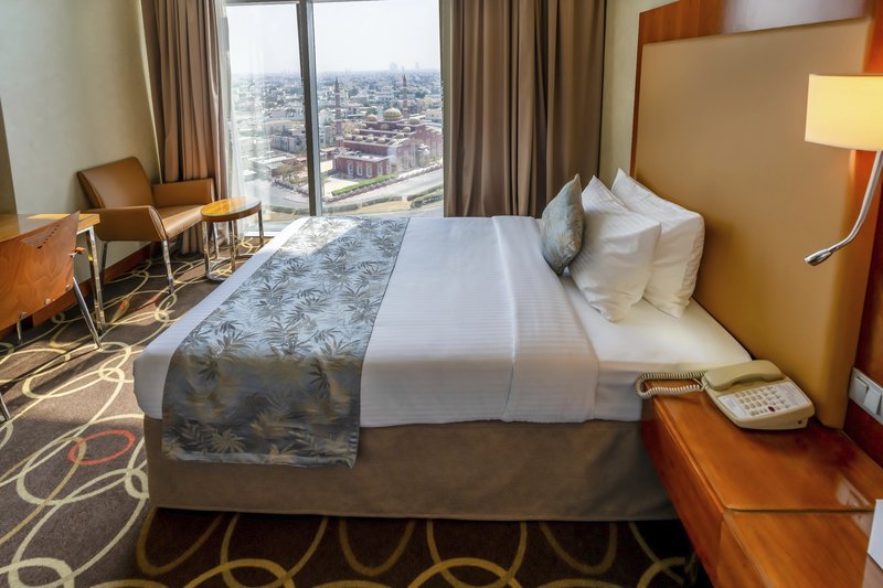 Montreal Barsha Hotel 8