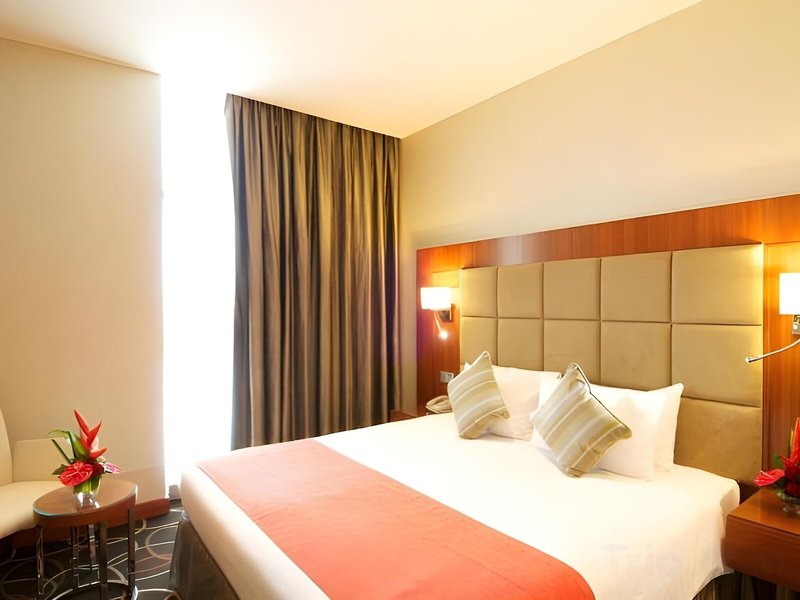 Ramada Chelsea Al Barsha 1