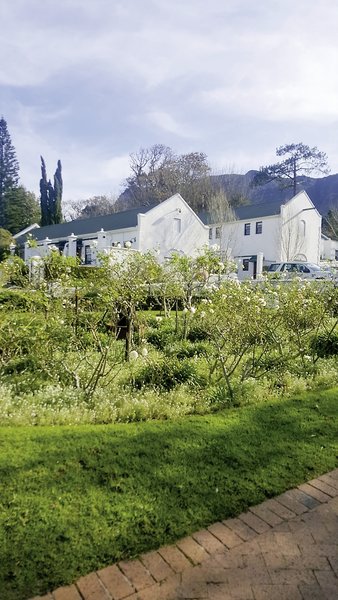 The Cellars-Hohenort Hotel 3