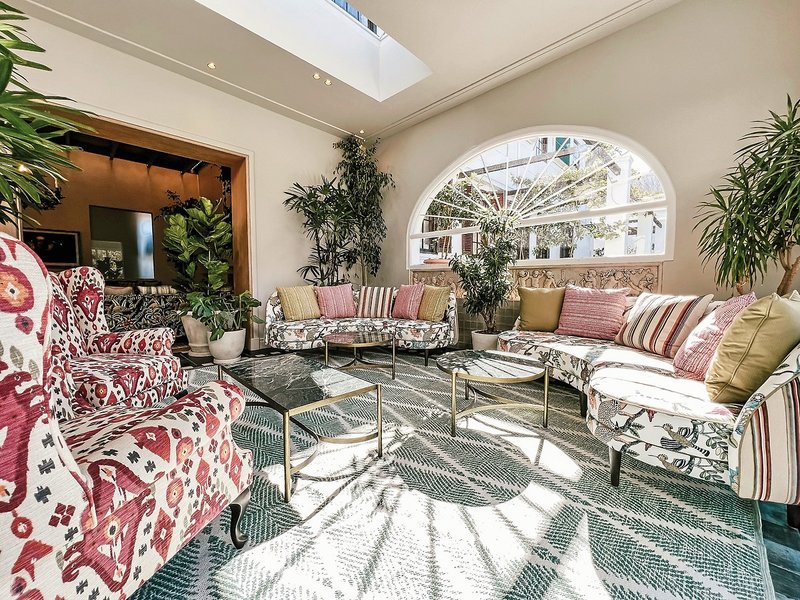 The Cellars-Hohenort Hotel 17