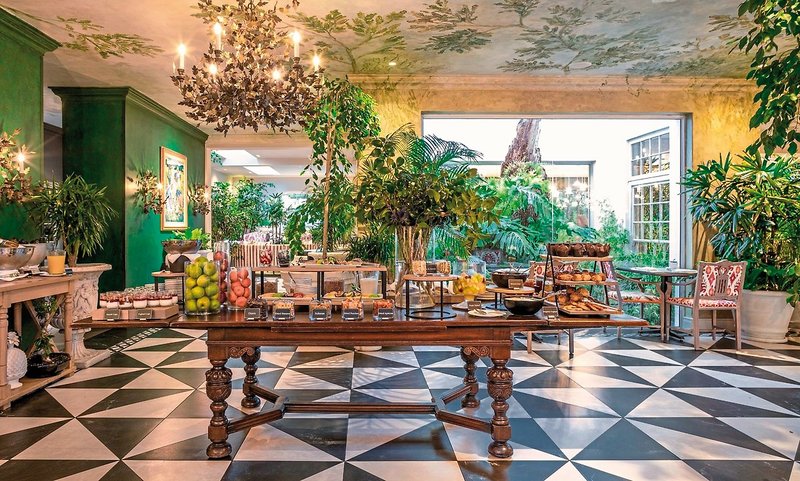 The Cellars-Hohenort Hotel 23