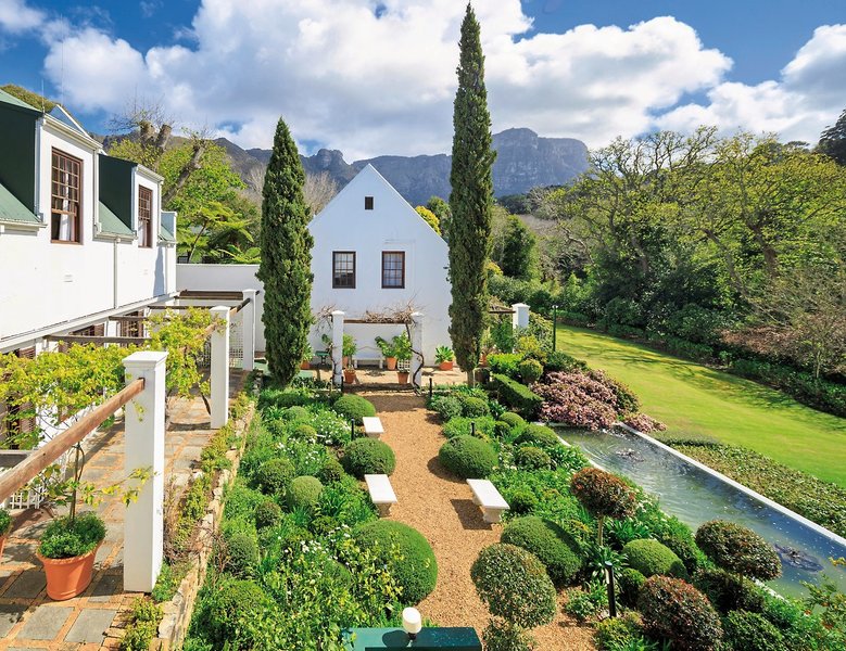 The Cellars-Hohenort Hotel 28