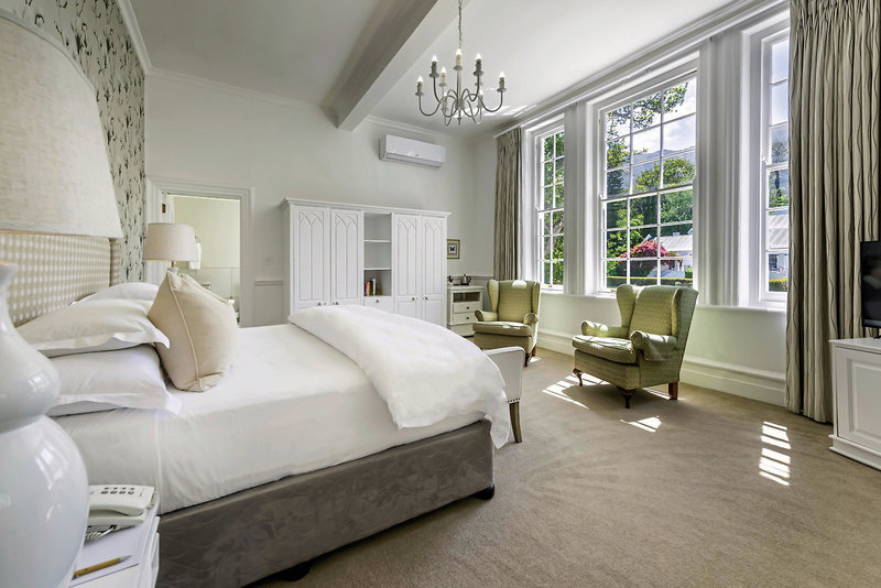 The Cellars-Hohenort Hotel 36