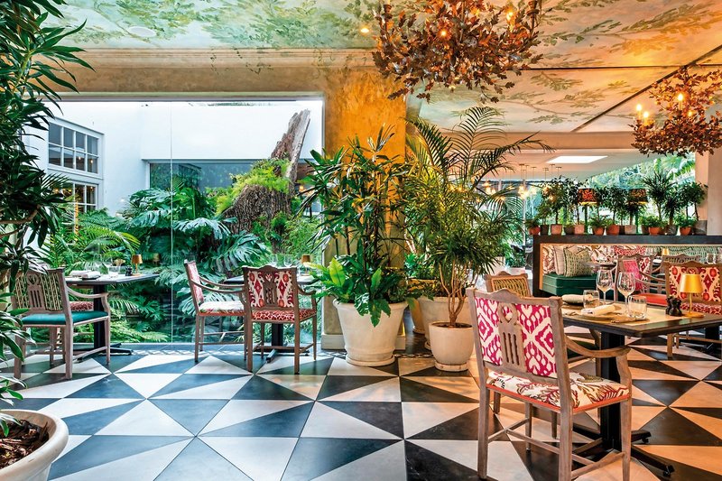 The Cellars-Hohenort Hotel 42