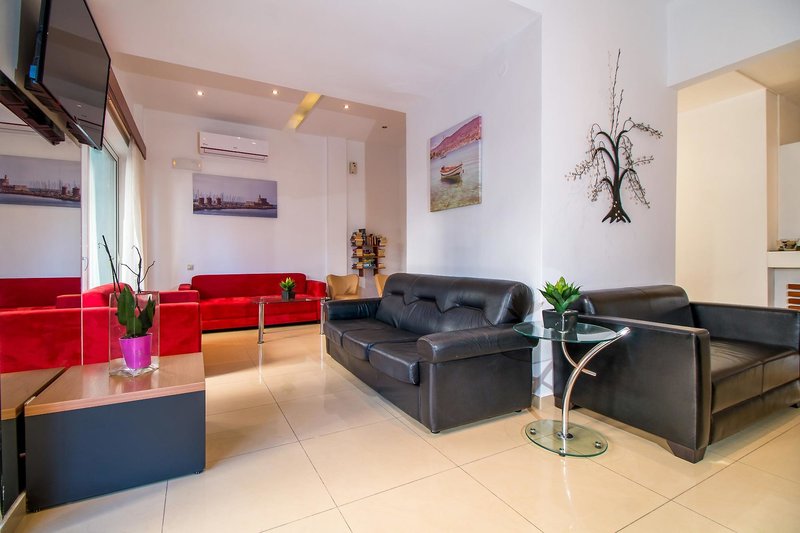 Filmar Hotel 6