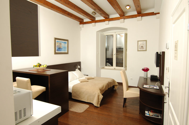 Celenga Apartments 6