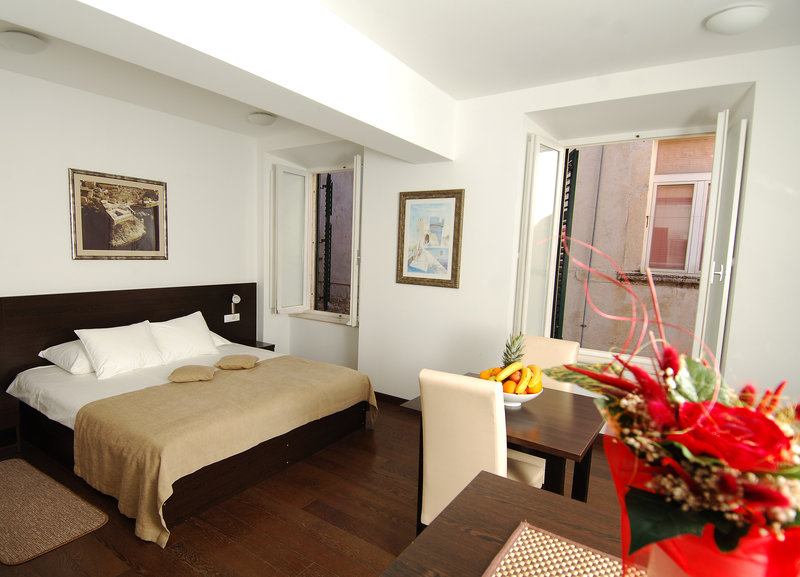 Celenga Apartments 10