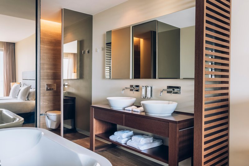 Iberostar Lagos Algarve 25 - Bathroom Example