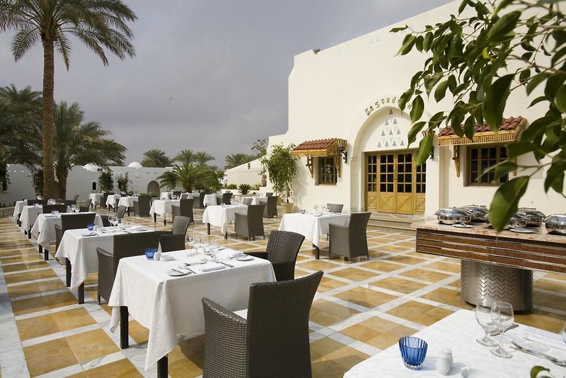 Le Royale Luxury Collection Resort  2