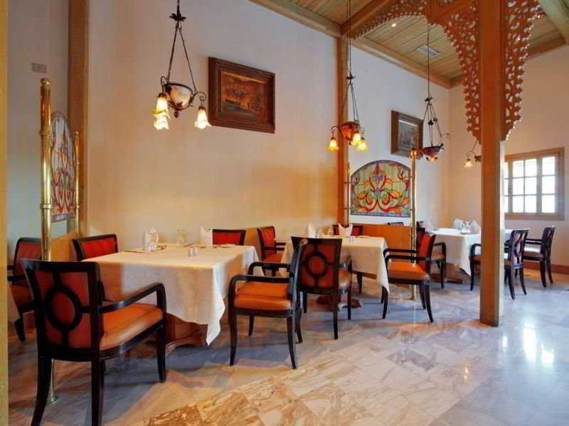 Le Royale Luxury Collection Resort  8