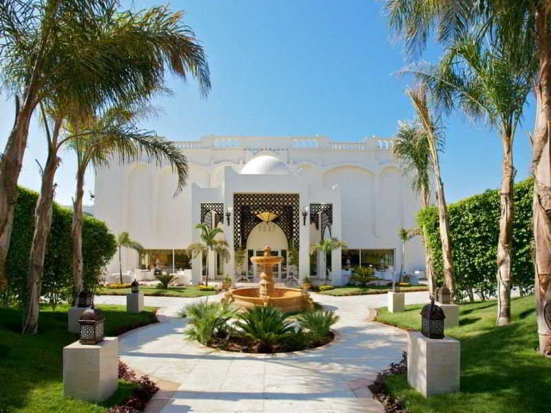 Le Royale Luxury Collection Resort  13