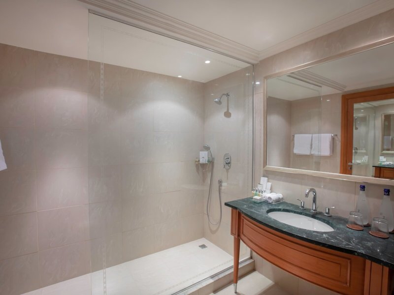 Le Royale Luxury Collection Resort  36