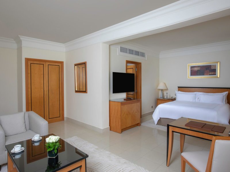 Le Royale Luxury Collection Resort  37