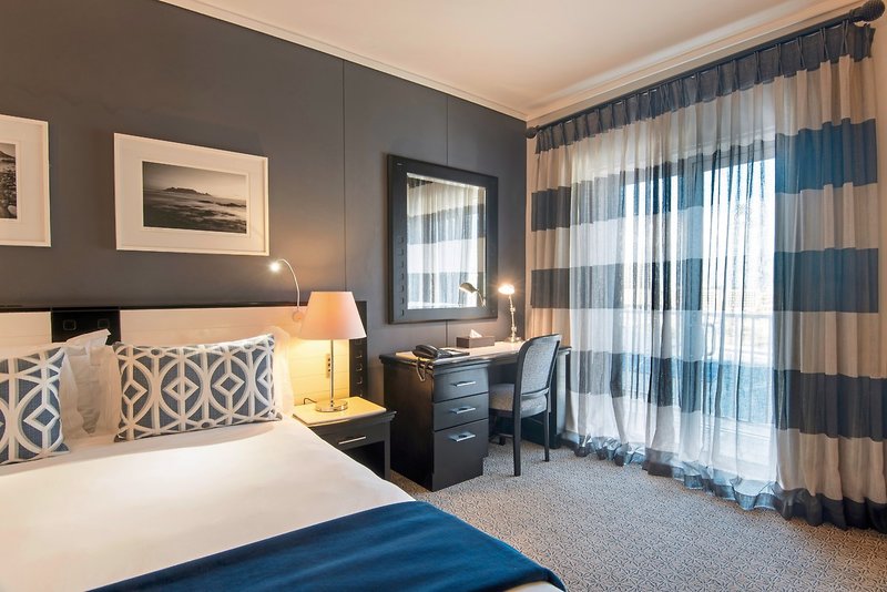 The Commodore Hotel 14